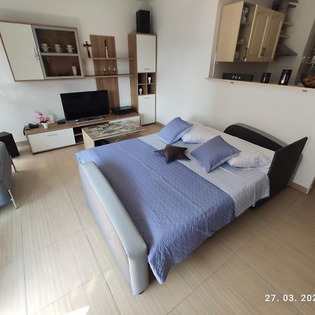 דירות ספליט Apartman Antonela With Free Garage Parking מראה חיצוני תמונה