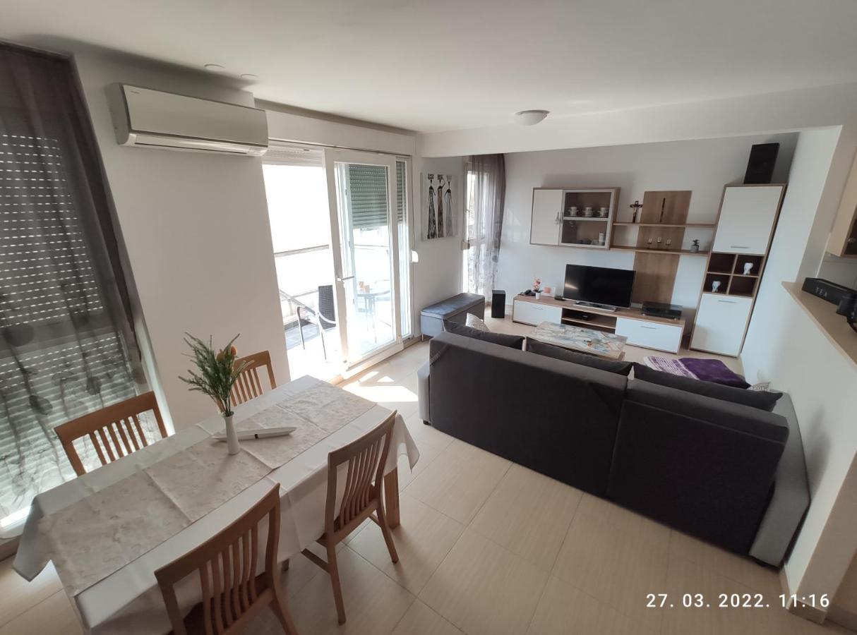 דירות ספליט Apartman Antonela With Free Garage Parking מראה חיצוני תמונה