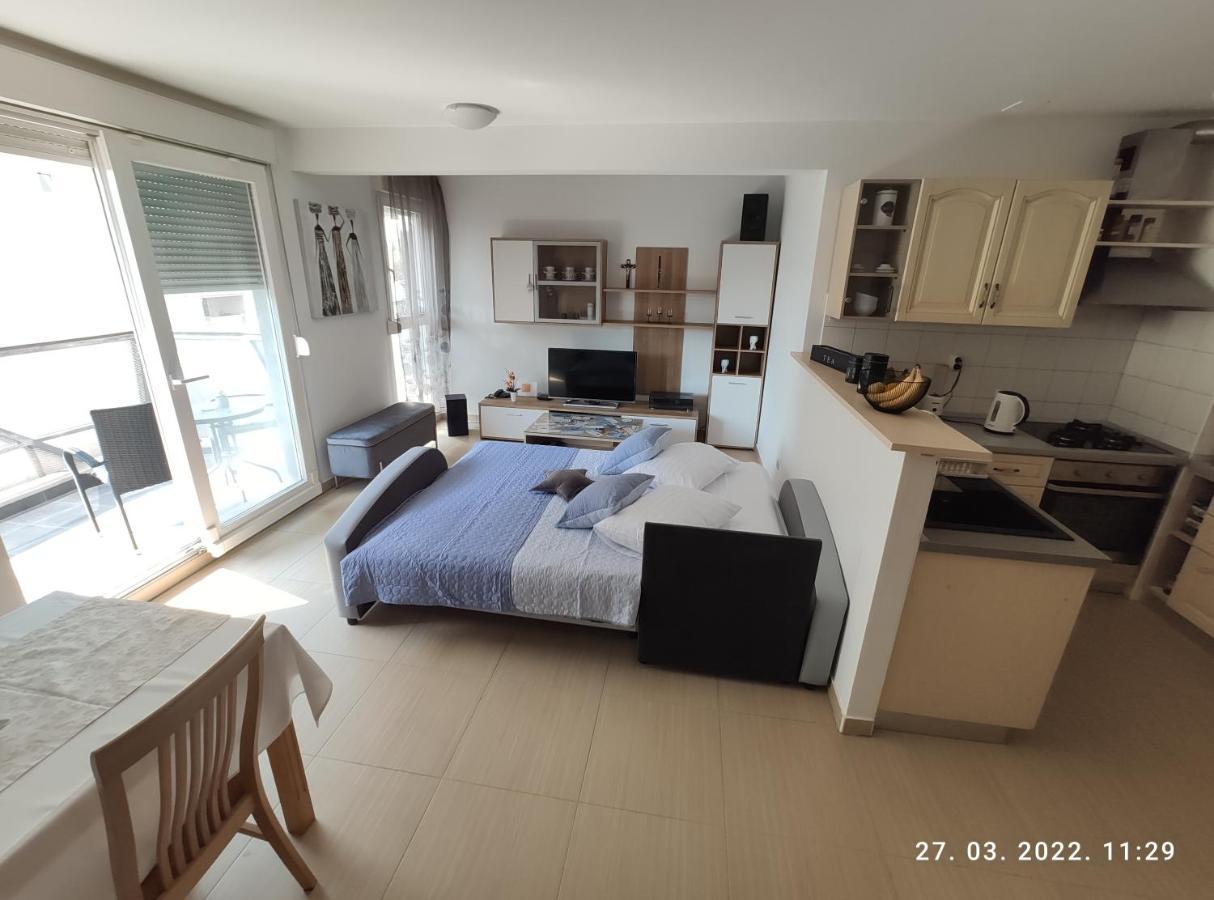 דירות ספליט Apartman Antonela With Free Garage Parking מראה חיצוני תמונה